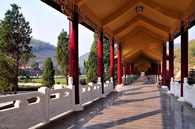 你懂得怎么做“人”吗？什么叫做人？