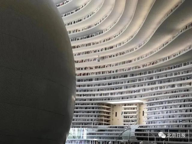 小红书致歉！当“国民种草机”变了味，网友心态崩了：离了大谱