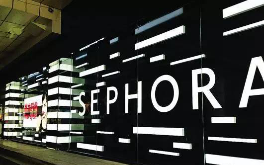 国际大牌为何纷纷瞄准电商？Guerlain法国娇兰携手杨洋入驻天猫