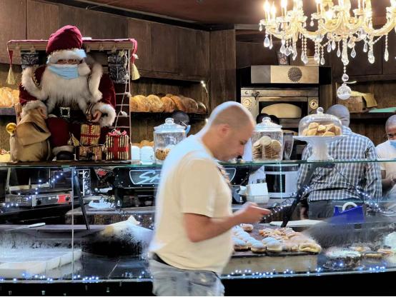 新华财经记者在非洲:物价高企,消费降级…这个圣诞节肯尼亚人过得有点难 新华财经记者在非洲:物价高企,消费降级…这个圣诞节肯尼亚人过得有点难