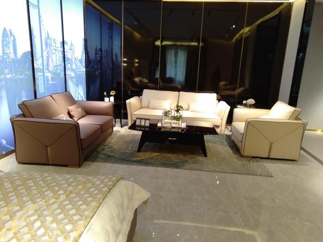 乐从买家具攻略,美式轻奢怎么搭配才能凸显出它的奢华? 乐从买家具攻略,美式轻奢怎么搭配才能凸显出它的奢华?