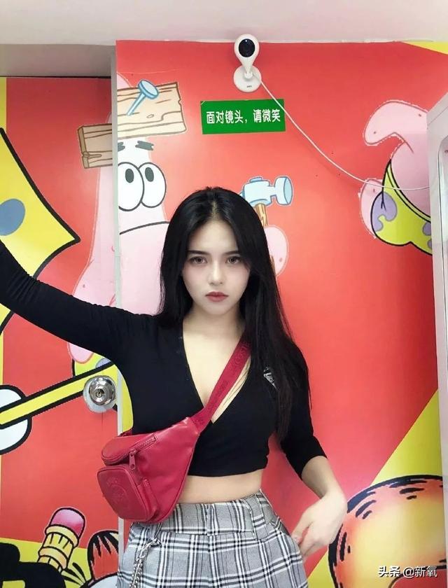 党妹凭颜值称霸美妆区，papi靠才华第二，却都没火过b站照骗的她