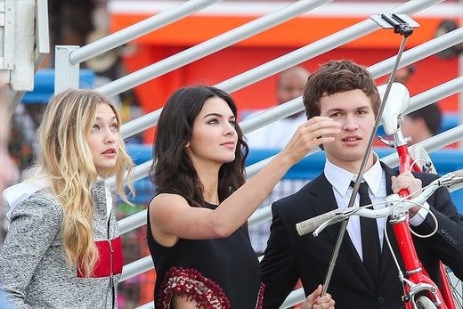 网红自拍角度技巧图解