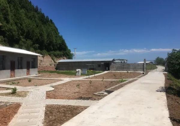 80后帅小伙辞去公务员后年入700万!妈妈当初因为这事气了很久…… 80后帅小伙辞去公务员后年入700万!妈妈当初因为这事气了很久……