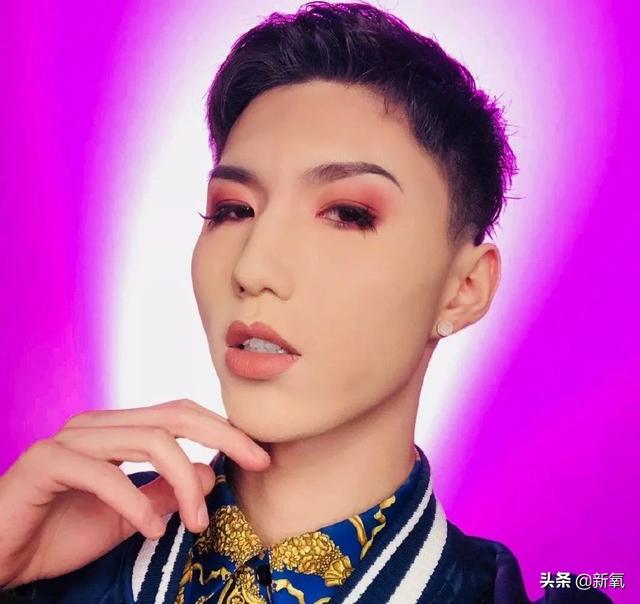 党妹凭颜值称霸美妆区，papi靠才华第二，却都没火过b站照骗的她