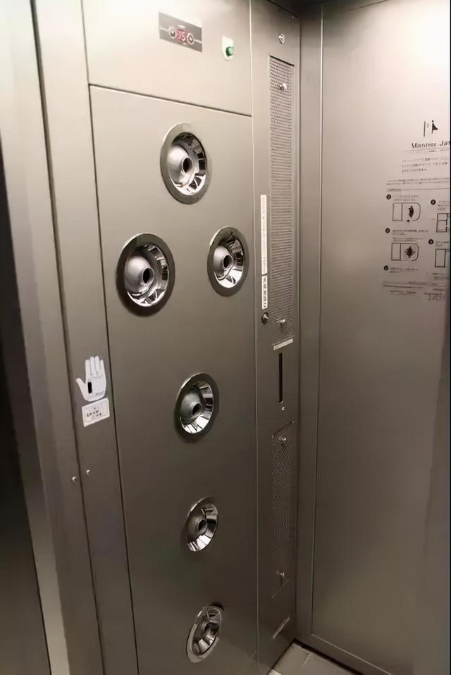 购物中心适老化设计与思考