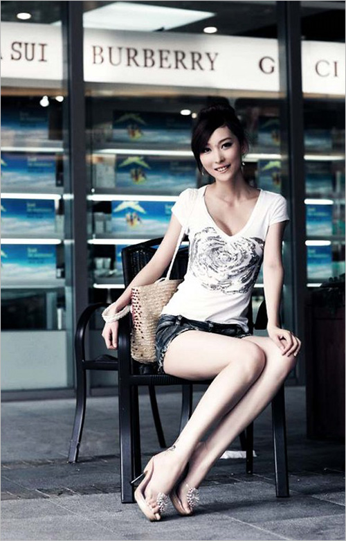 淘宝模特摆拍姿势大全大全