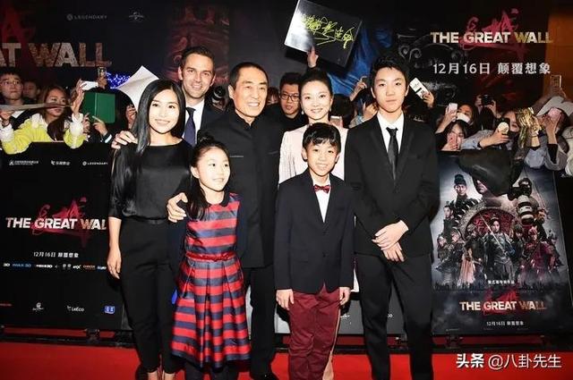 老爸长相一言难尽，女儿却貌美如花，这7对明星父女颜值差好大