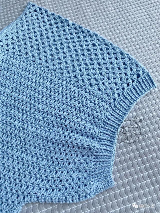 时尚特别，钩织非常简单的云清休闲小开衫（有编织图解）