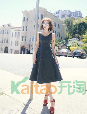 网络红人赵大喜的淘宝店铺 大喜自制独立复古女装 网络红人赵大喜的淘宝店铺 大喜自制独立复古女装