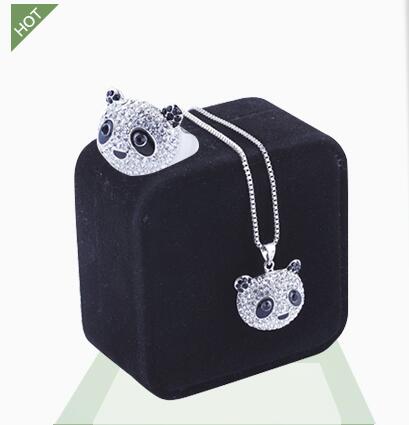 吴奇隆的淘宝店卖什么商品?