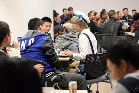 萌宠求学当网红，张大奕要失业了!