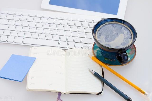 运营小红书一年变现2万，这4点认知比赚钱更重要