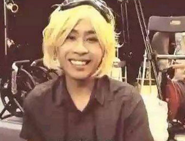 55开淘宝店叫什么名字?卢本伟为什么叫55开?