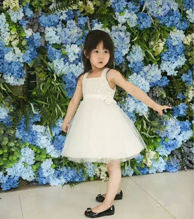 网红为何纷纷开起童装店?于MOMOKIDS童装店红人店新形式 网红为何纷纷开起童装店?于MOMOKIDS童装店红人店新形式