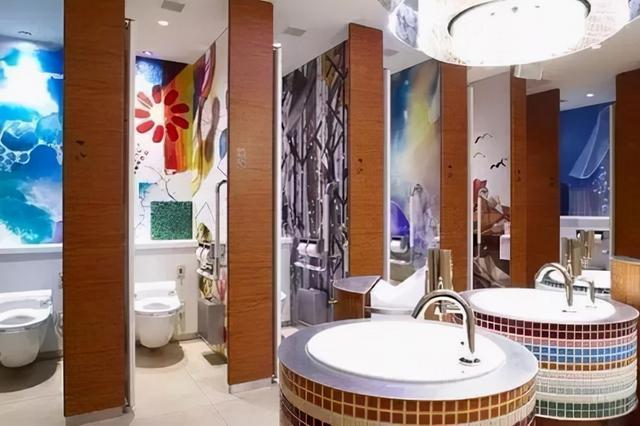 购物中心适老化设计与思考