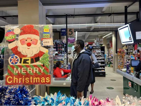 新华财经记者在非洲:物价高企,消费降级…这个圣诞节肯尼亚人过得有点难 新华财经记者在非洲:物价高企,消费降级…这个圣诞节肯尼亚人过得有点难