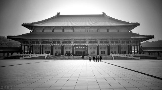 你懂得怎么做“人”吗？什么叫做人？