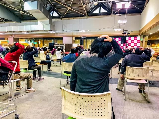 购物中心适老化设计与思考