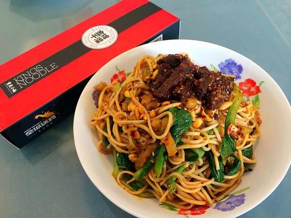 金牌干溜谁开的店?这家店的食品好吃吗?