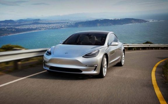 特斯拉遭加州调查：Model 3帐篷工厂危及工人安全