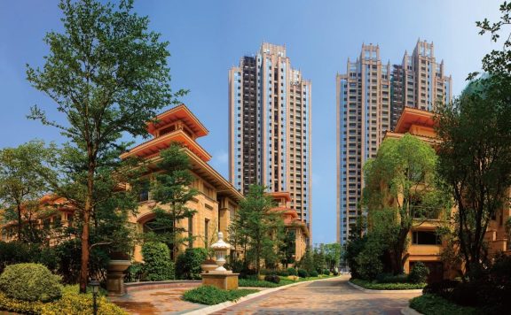 内房股20强半年销售额破2万亿:融信中国排名升幅居前