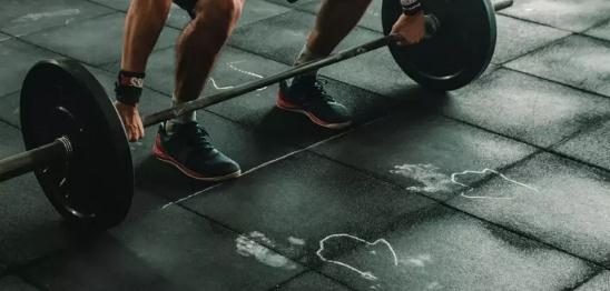 抖音创意指南:如何打造高曝光的爆款短视频!