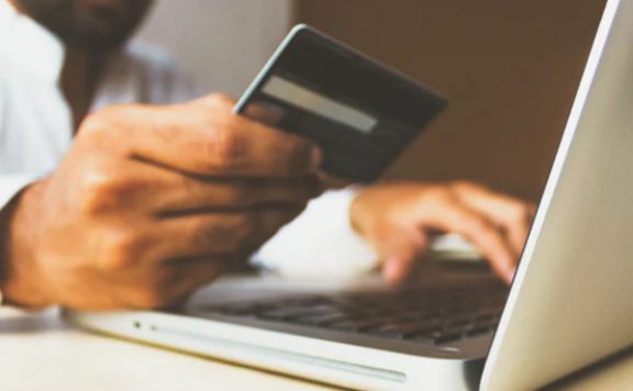 2022年淘宝盛夏潮搭季店铺券招商规则