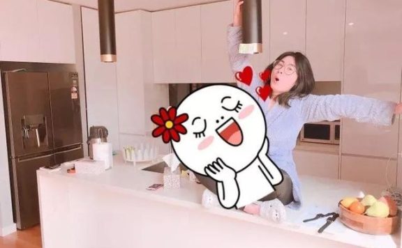 党妹凭颜值称霸美妆区，papi靠才华第二，却都没火过b站照骗的她