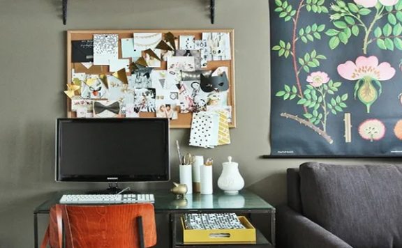 淘宝子账号可以跟店铺同一个人吗？能用他人的吗？