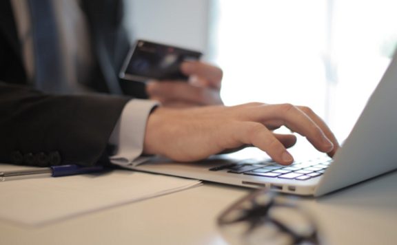 淘宝运营每天的工作流程是什么？需要掌握哪些能力？