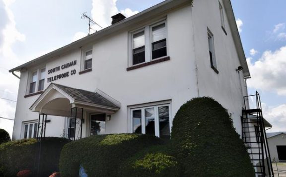 新华财经记者在美国：被迫弃用华为，美国乡村电信商狂吐槽