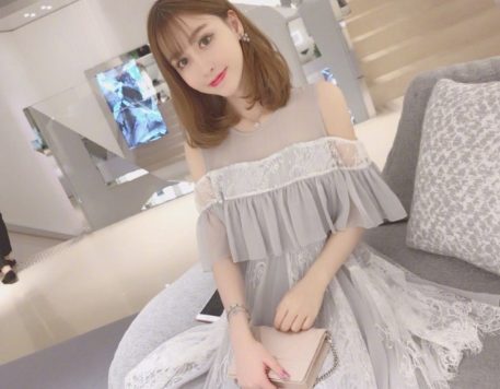 赵梦玥uu淘宝店叫什么?赵梦玥在哪个平台直播?