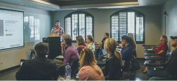 把握这两个要点，助你在快手稳定引流获客