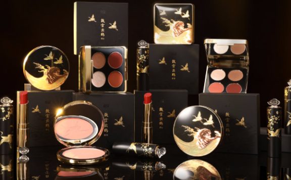 故宫淘宝店哪个是真的?故宫淘宝和故宫文创的关系如何?