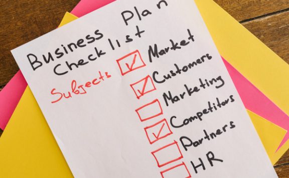 亚马逊账号被关联了,能查具体原因吗，亚马逊账号关联如何申诉（分析亚马逊账号关联后怎么办）