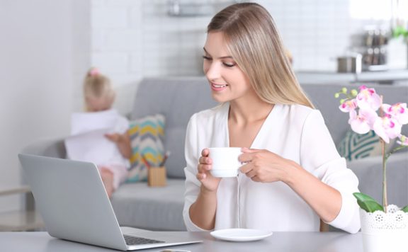 用免费插件取代生意参谋行吗？在哪下载插件？