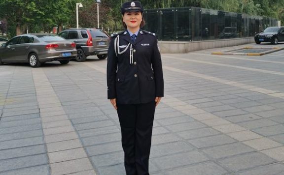 河南好人丨一人分饰两角 她用孝心书写人间大爱