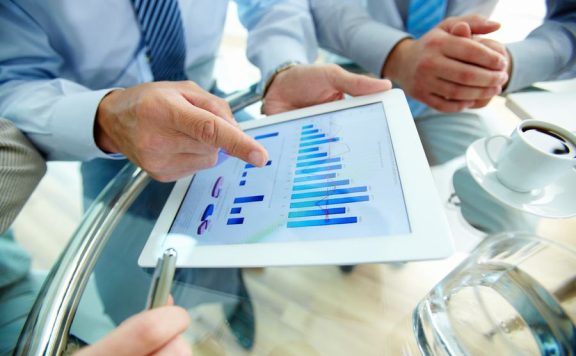 亚马逊选品的方法和技巧,包括以下内容: